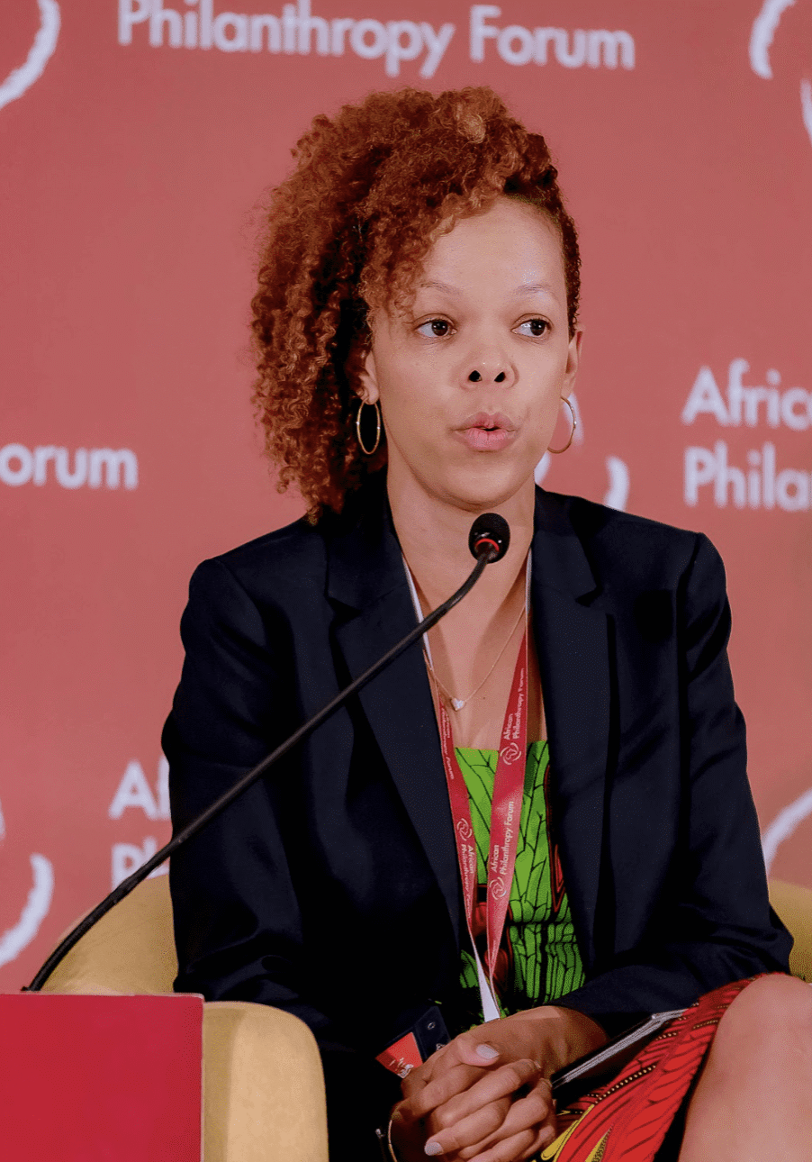 A woman speaking at the African Philanthropy Forum.